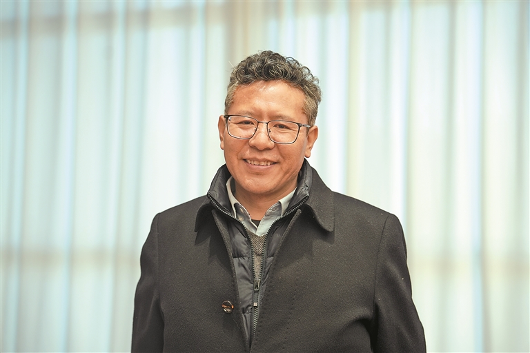 达瓦顿珠 Dawa Dondrup.jpg